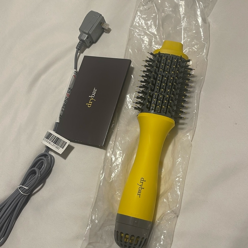 Drybar Double Shot Blowdryer Brush